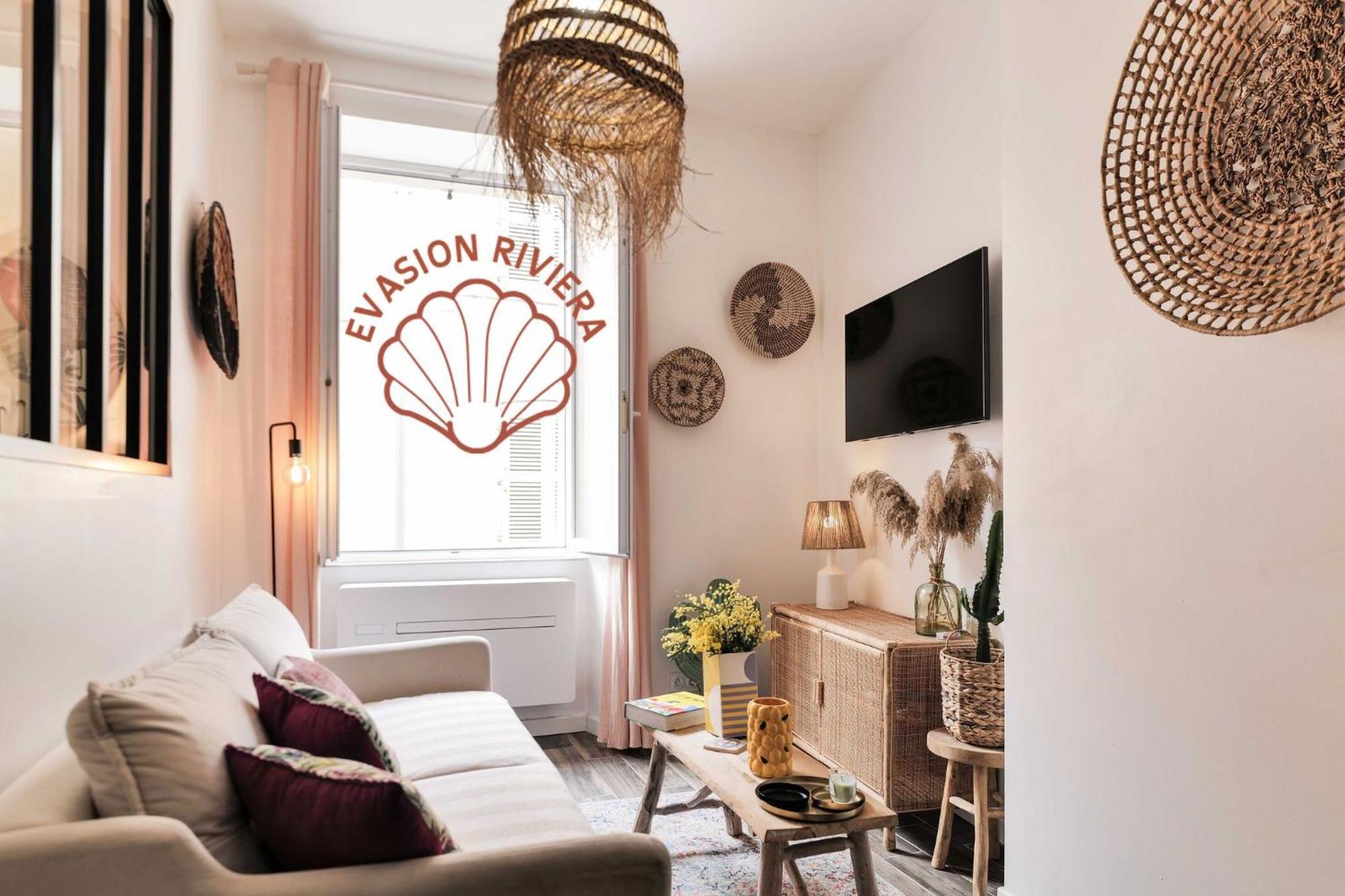Apartment Tropez - Old Village - Modern & Cosy *